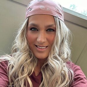 Meet your Posher, Tina